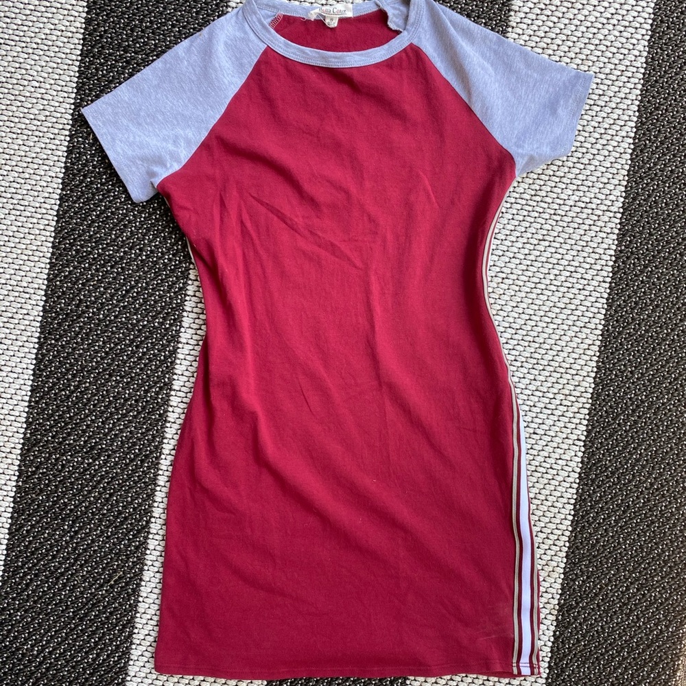 Form fitting casual dress